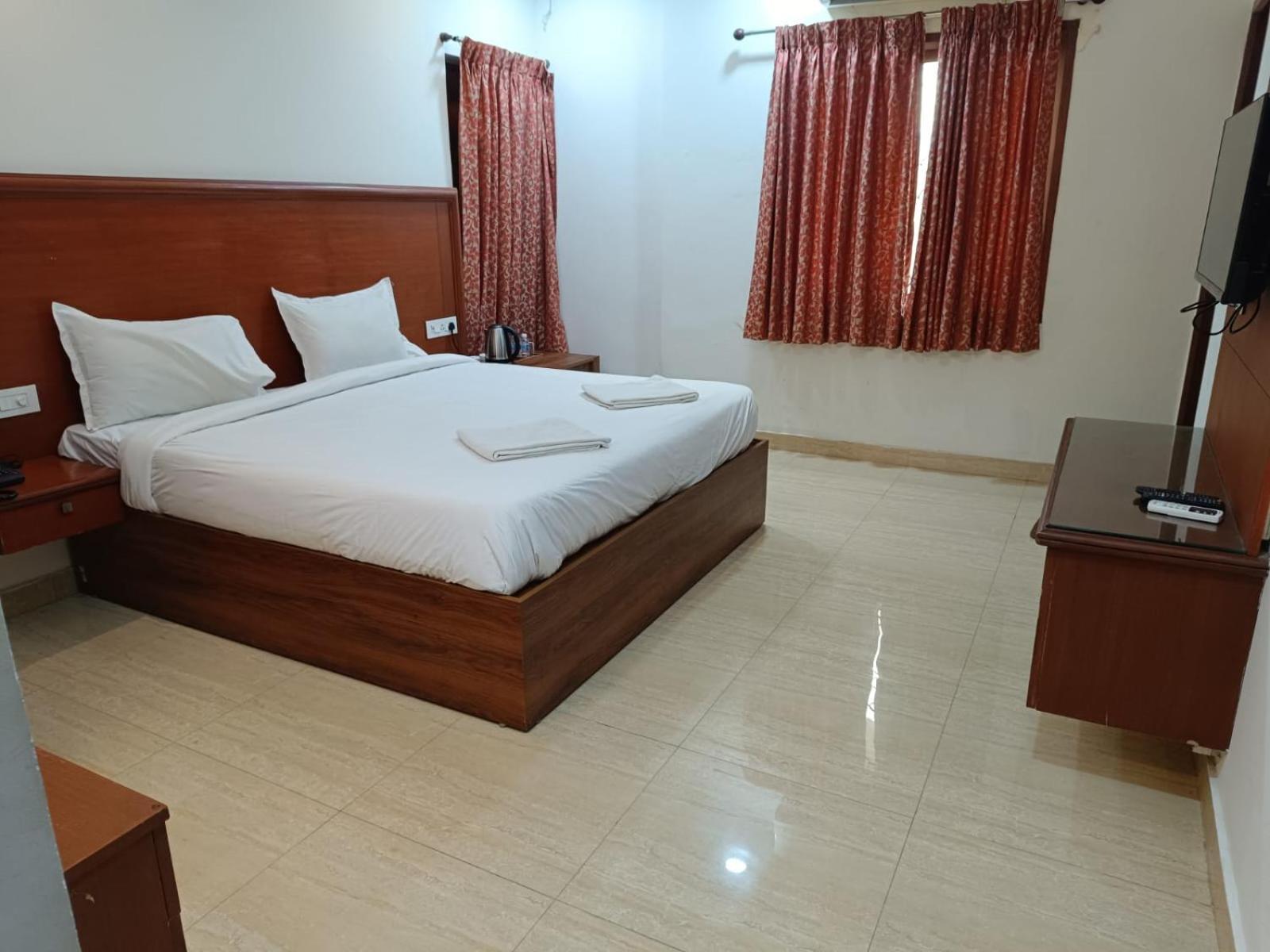 Azhagappa Residency Apartment ปอนดิเชอรี ภายนอก รูปภาพ